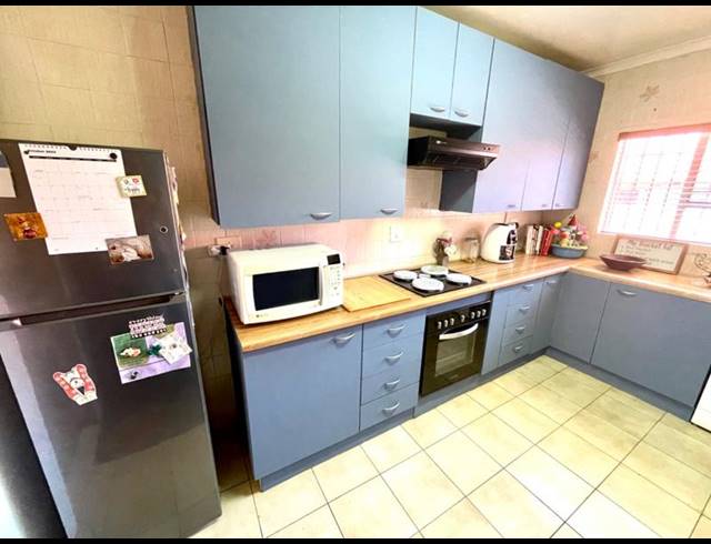 2 BEDROOM TOWNHOUSE FOR SALE IN RANT EN DAL